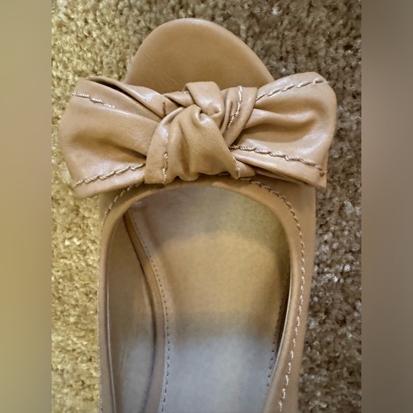 CL By Laundry Wedges size 9.5 - Picture 4 of 8